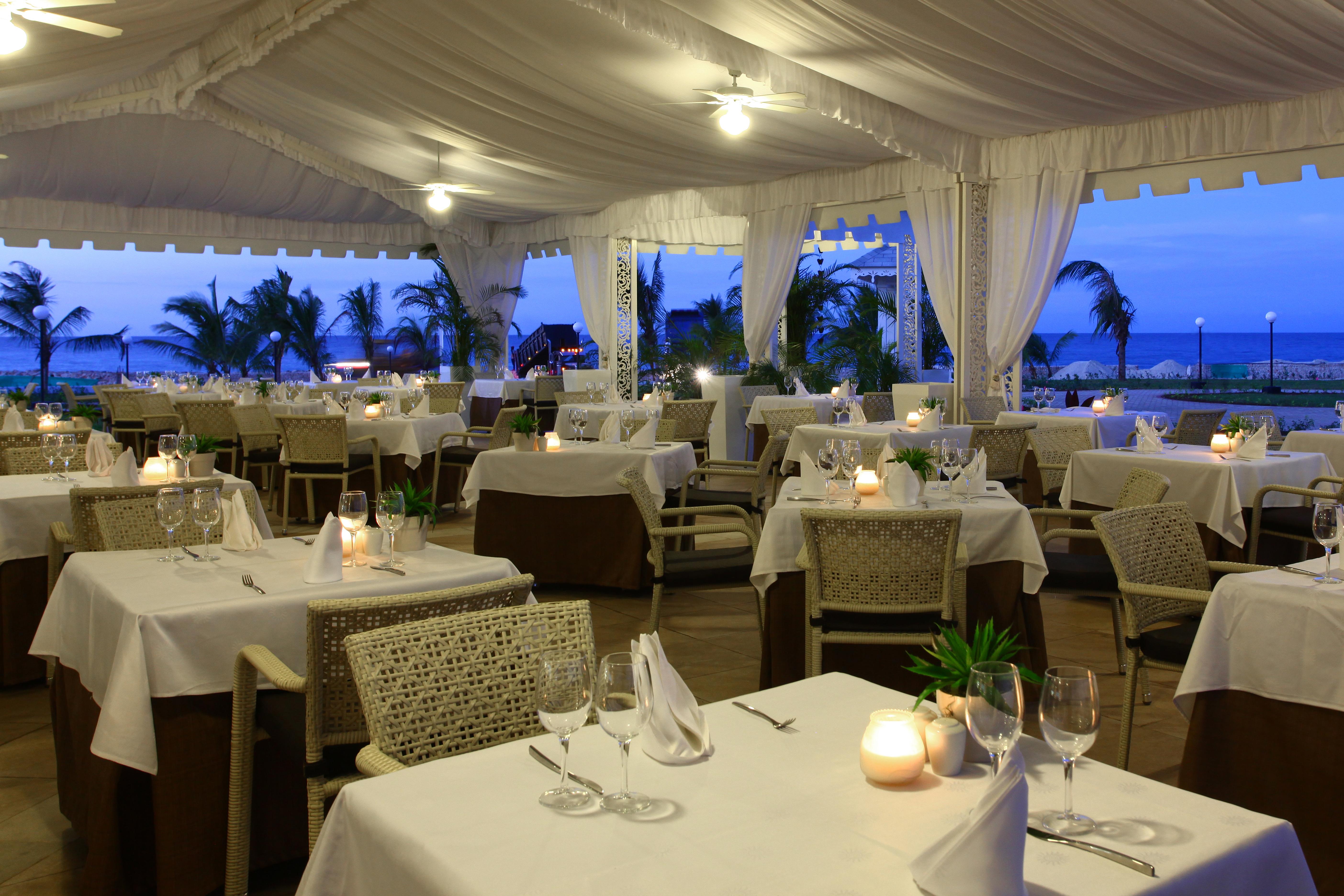 Bahia Principe Luxury Runaway Bay (Adults Only) Bagian luar foto