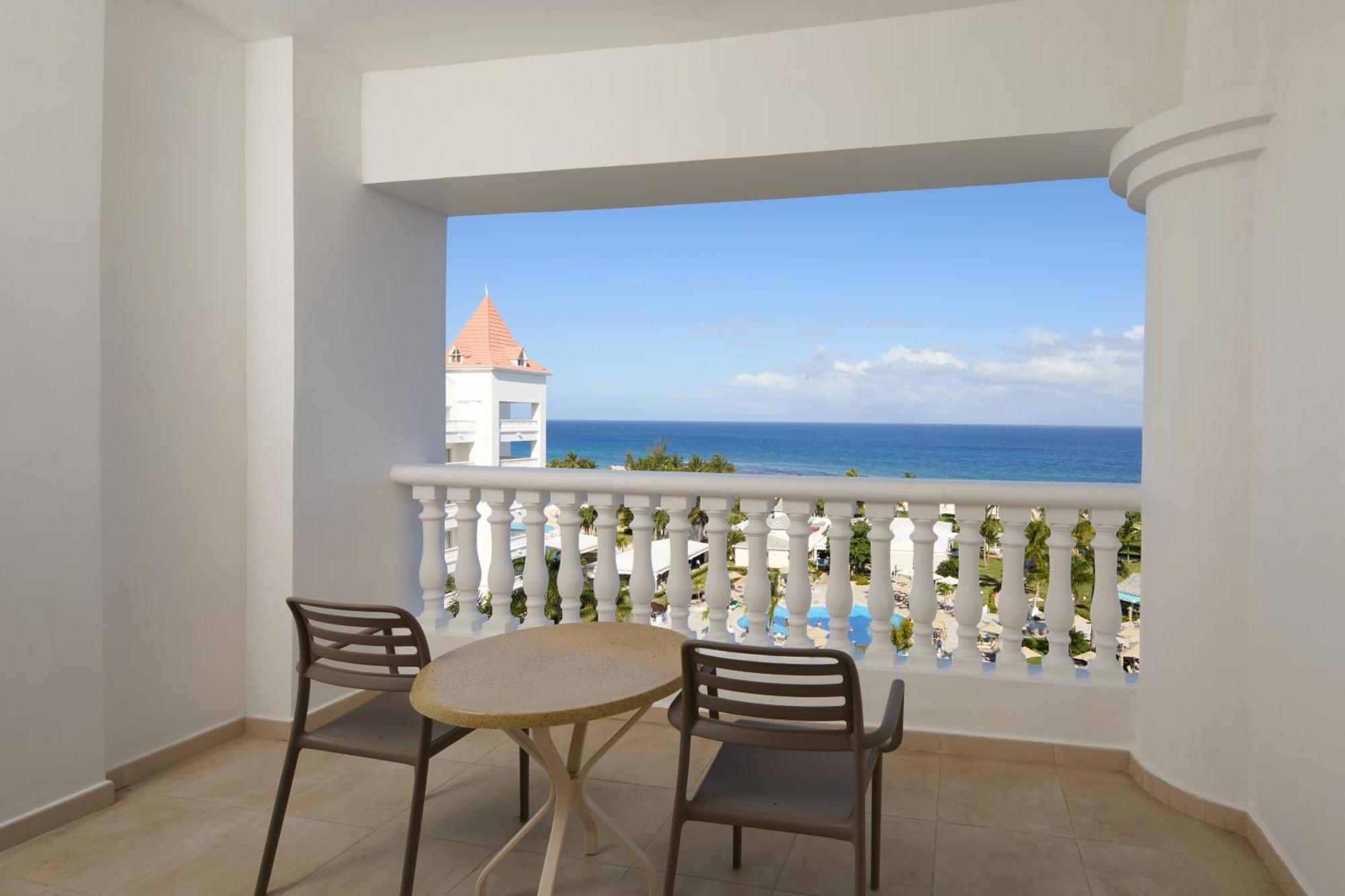 Bahia Principe Luxury Runaway Bay (Adults Only) Bagian luar foto