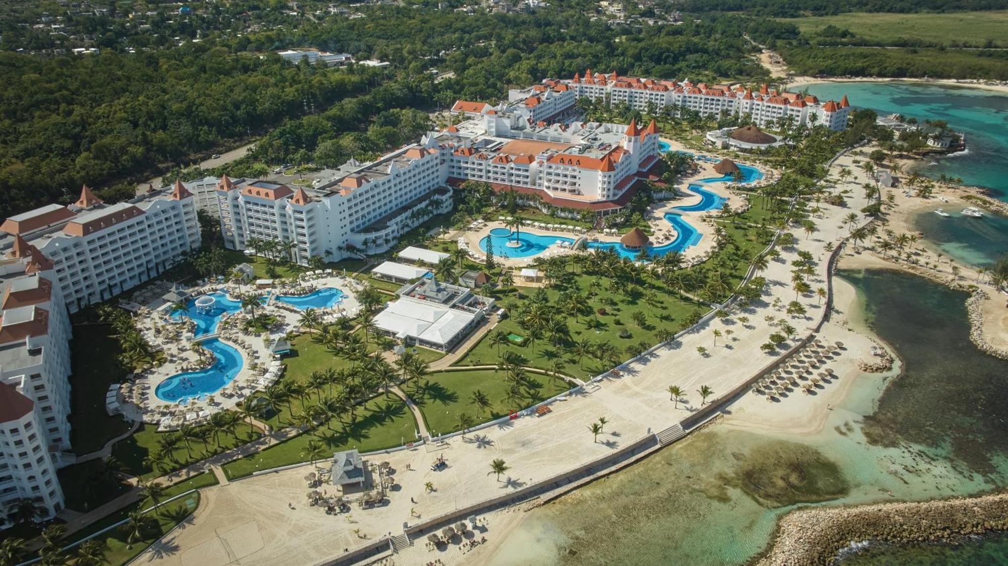 Bahia Principe Luxury Runaway Bay (Adults Only) Bagian luar foto