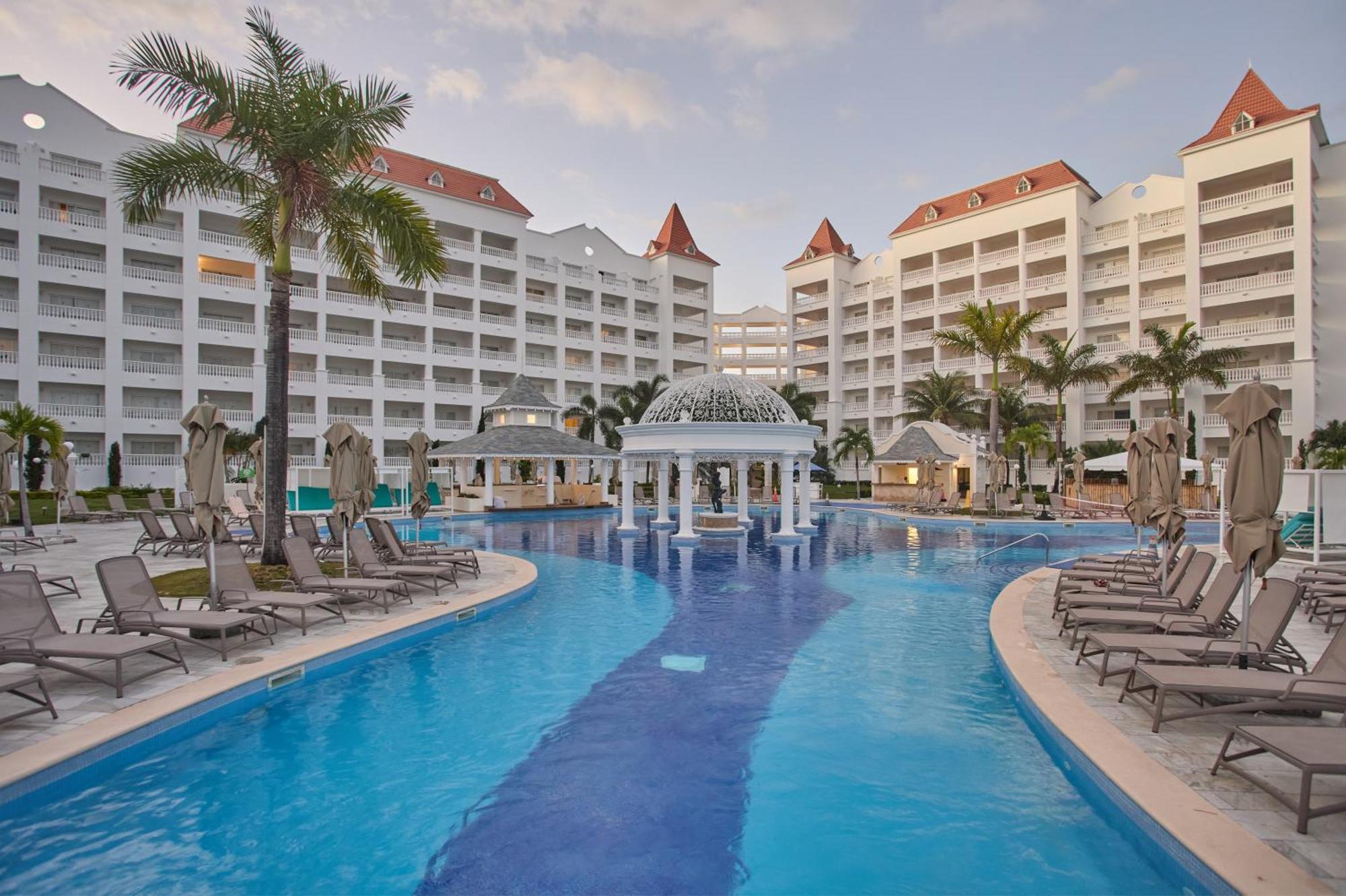 Bahia Principe Luxury Runaway Bay (Adults Only) Bagian luar foto