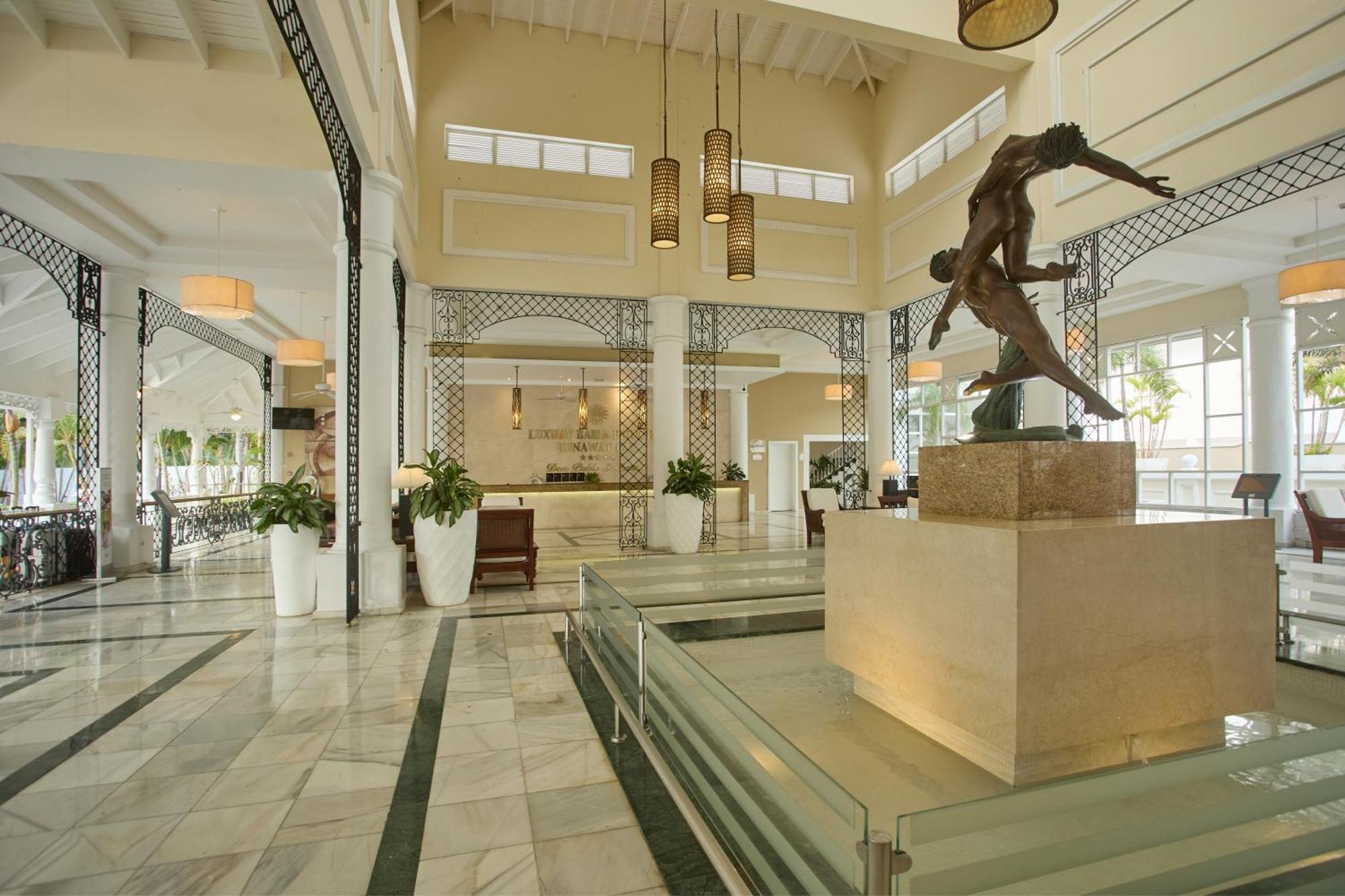 Bahia Principe Luxury Runaway Bay (Adults Only) Bagian luar foto