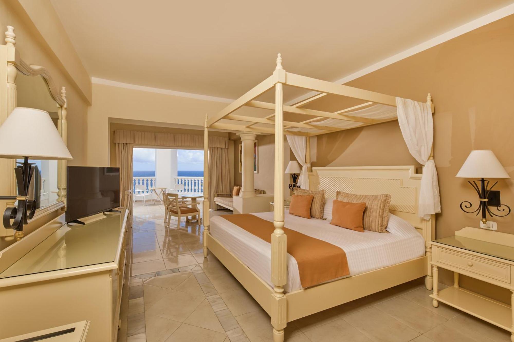 Bahia Principe Luxury Runaway Bay (Adults Only) Bagian luar foto